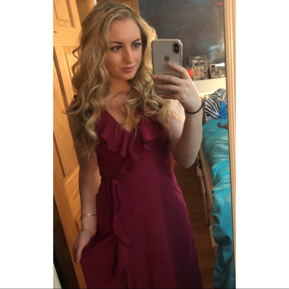 Maroon Ruffled Dress - Picture 7 of 8